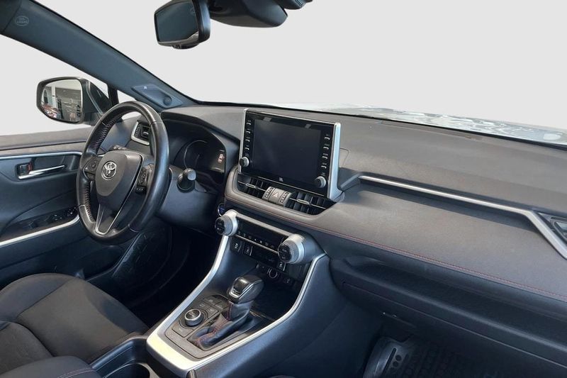 Toyota RAV4 bild 8
