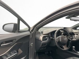 Toyota C-HR bild 11