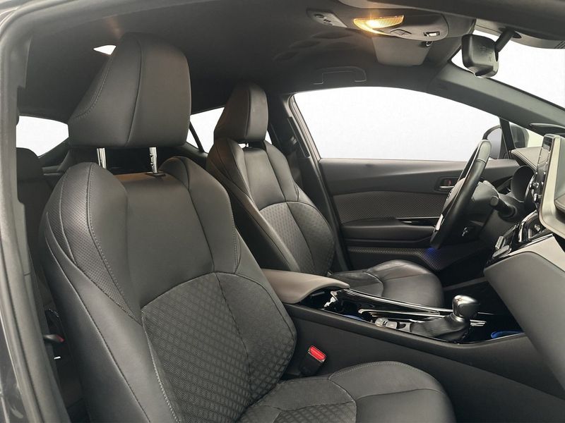 Toyota C-HR bild 28