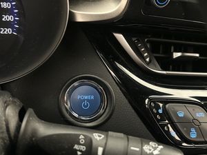 Toyota C-HR bild 22
