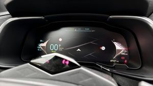 DS 7 Crossback bild 12