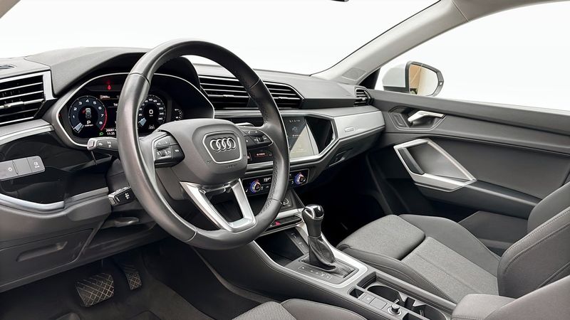 Audi Q3 bild 7