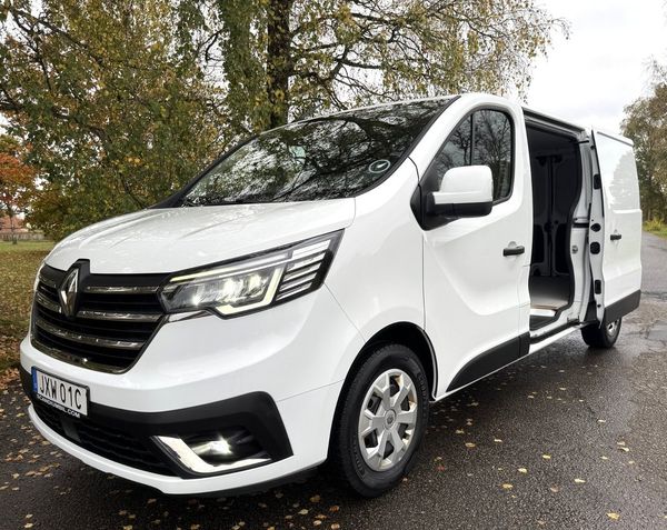 Renault Trafic Långt Skåp L2 150 dCi, Drag 2500 kg - 2023