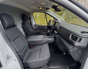 Renault Trafic bild 17