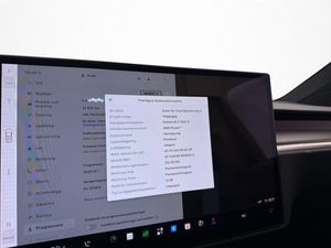 Tesla Model X bild 12