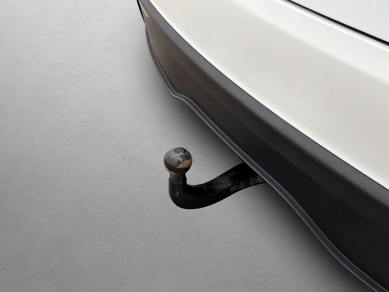 Tesla Model X bild 19