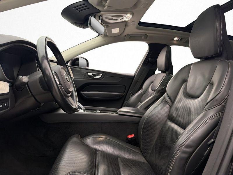Volvo XC60 bild 8