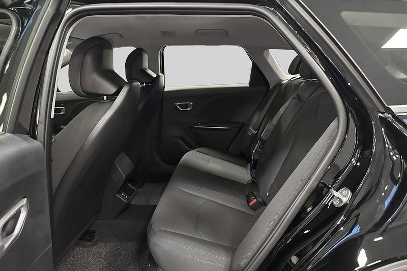 Kia K4 bild 14