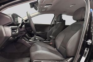 Kia K4 bild 13