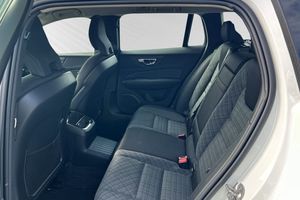 Volvo V60 bild 8