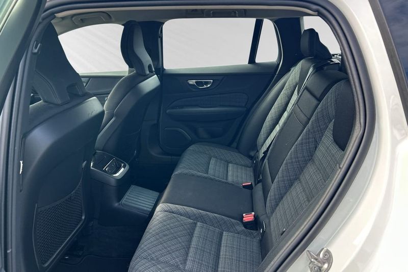 Volvo V60 bild 8