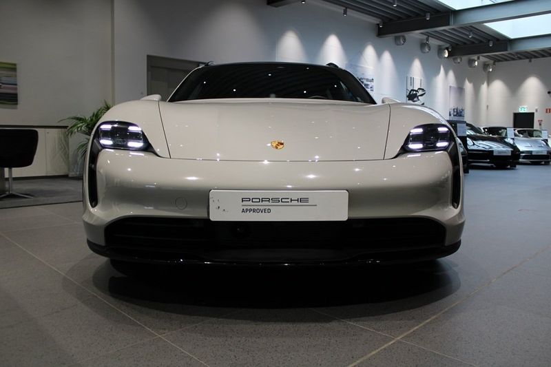 Porsche Taycan bild 6