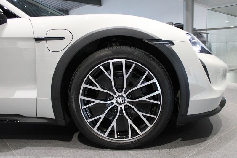 Porsche Taycan bild 9