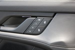 Porsche Taycan bild 19