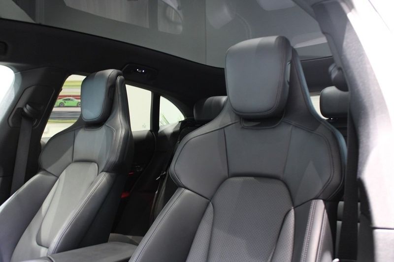 Porsche Taycan bild 4