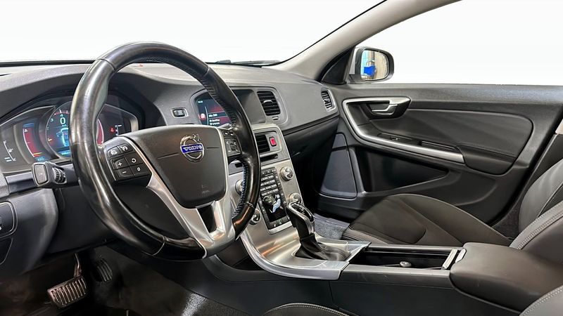 Volvo S60 bild 7