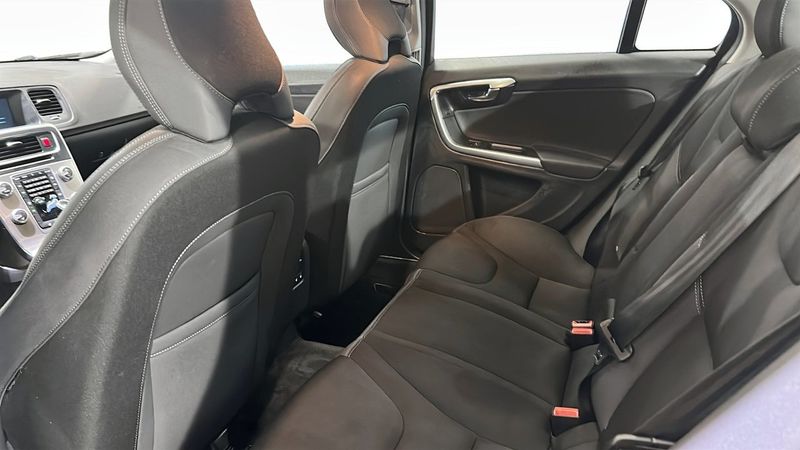 Volvo S60 bild 12