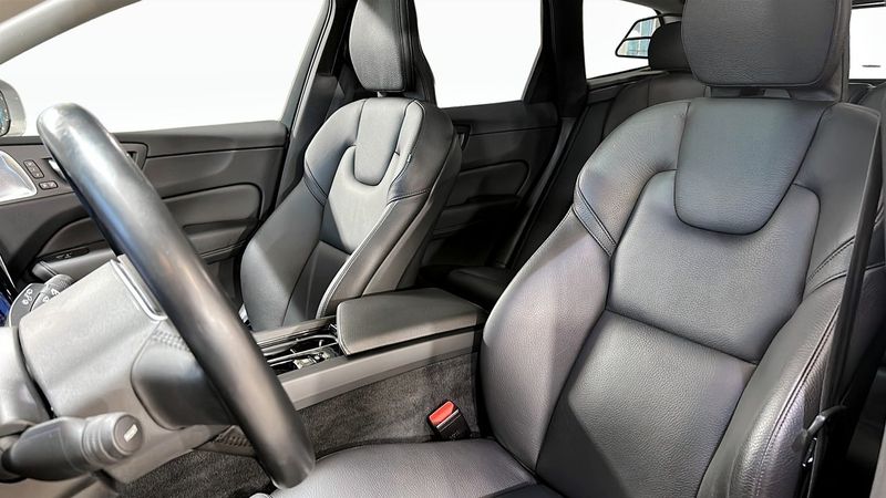 Volvo XC90 bild 8