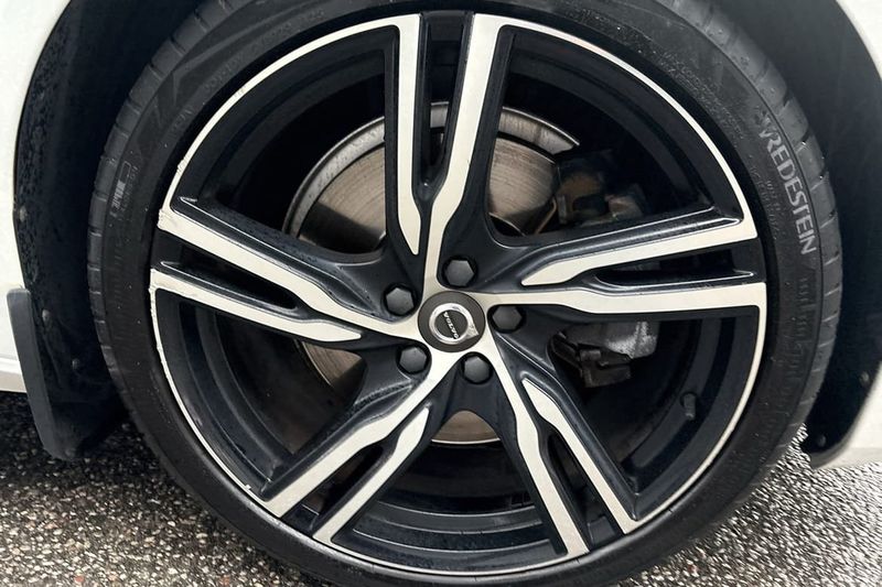 Volvo V90 bild 12