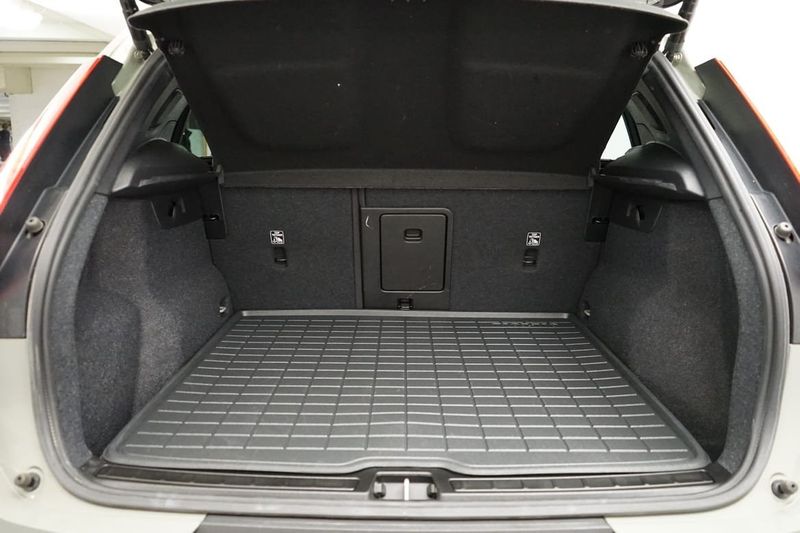 Volvo XC40 bild 8