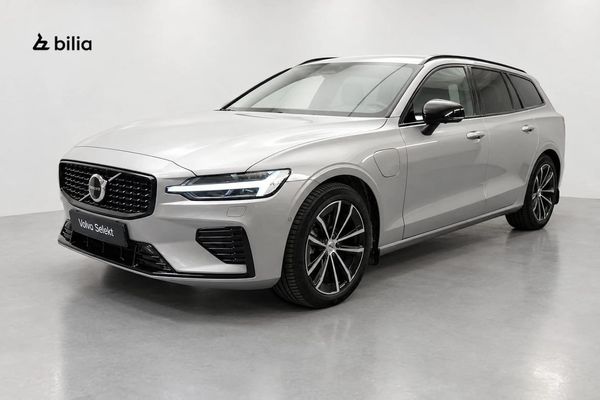 Volvo V60 T6 Plus Dark Nordic Edition, HarmanKardon PremiumSound - 2025