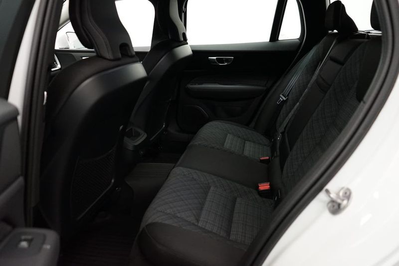 Volvo V60 bild 7