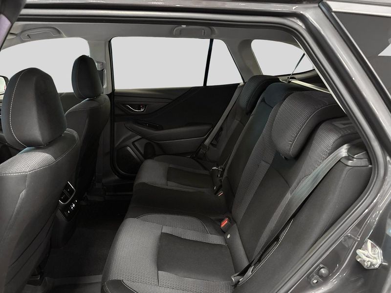 Subaru Outback bild 9