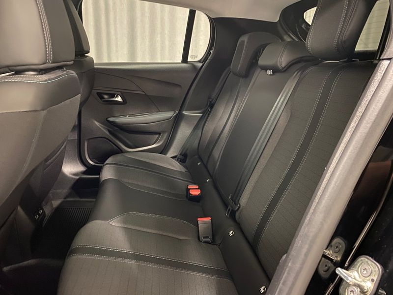 Peugeot 208 bild 5