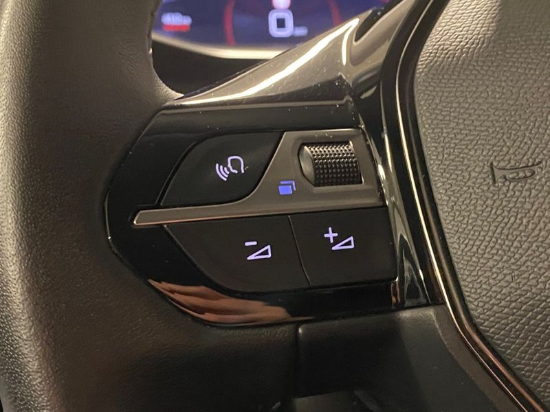 Peugeot 208 bild 14