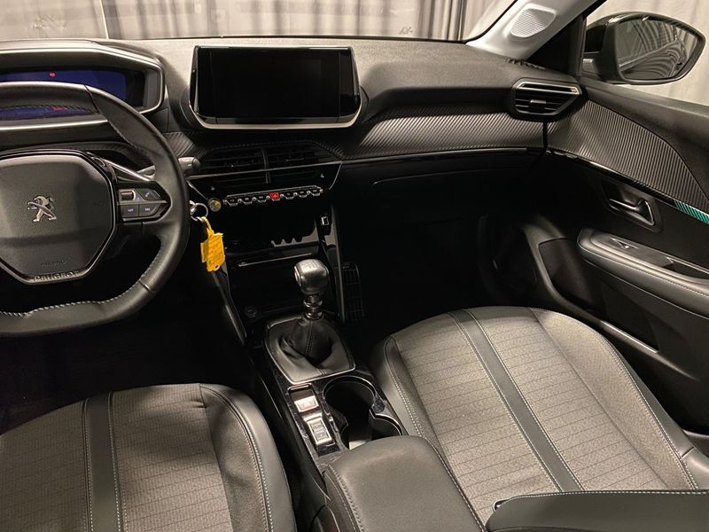 Peugeot 208 bild 9