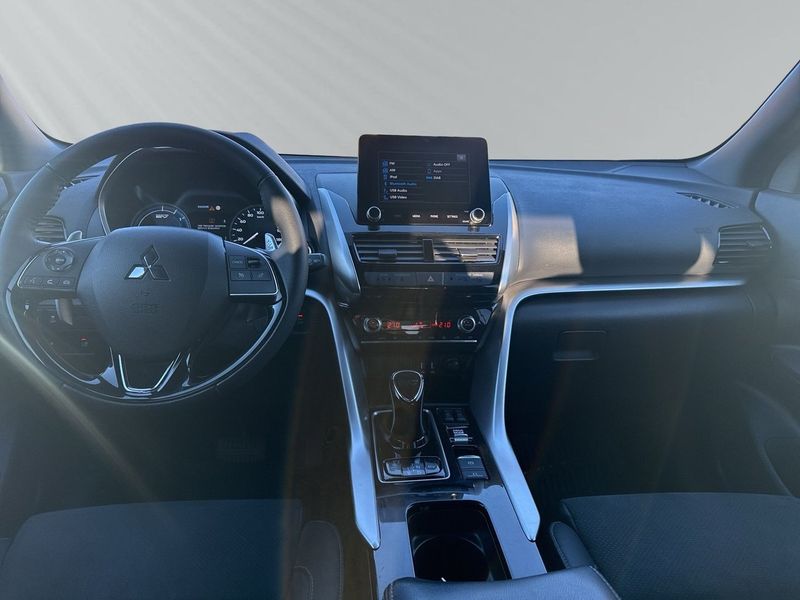 Mitsubishi Eclipse Cross bild 16