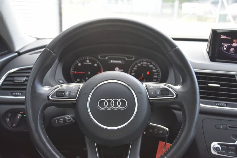 Audi Q3 bild 12