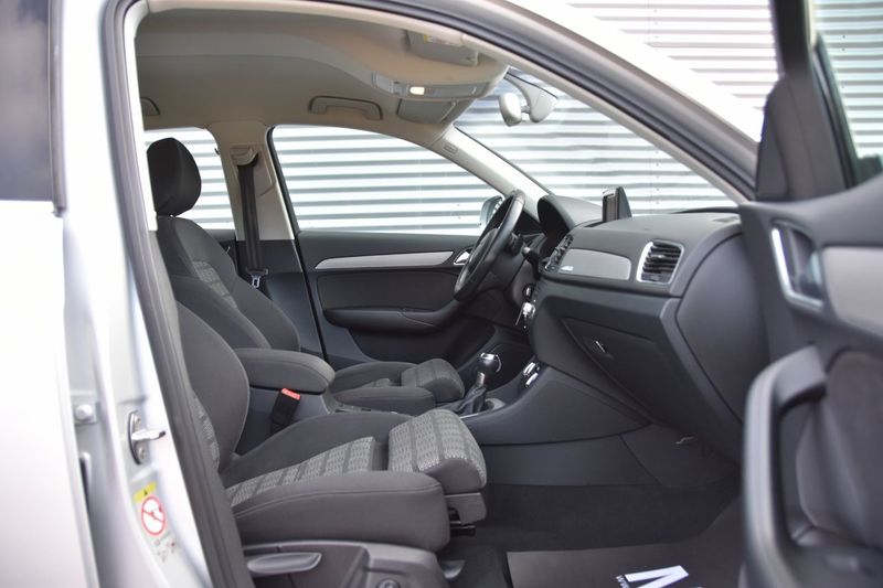 Audi Q3 bild 8