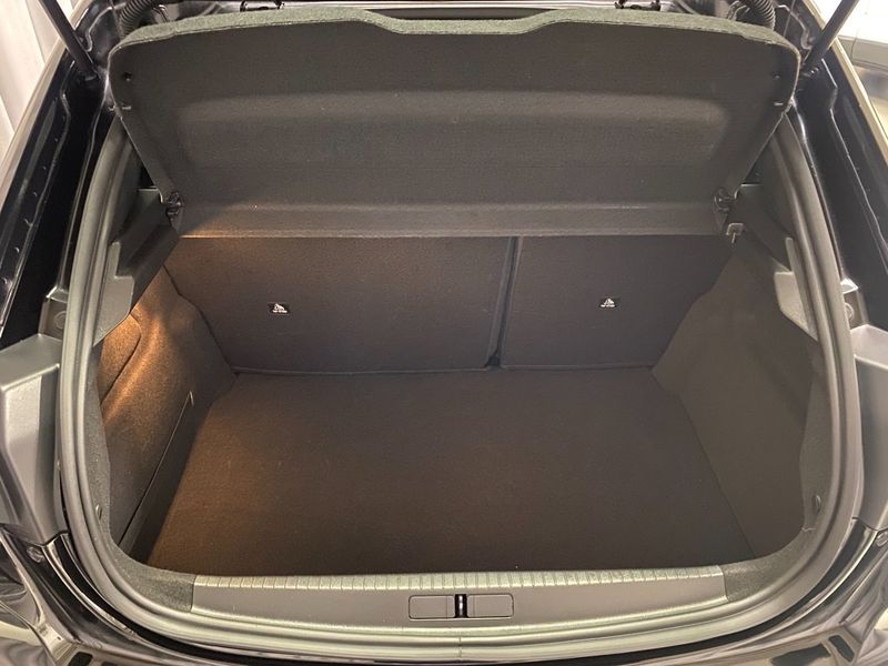 Peugeot 208 bild 6