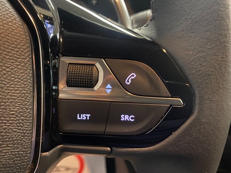 Peugeot 208 bild 19