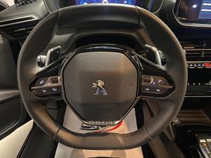 Peugeot 208 bild 18