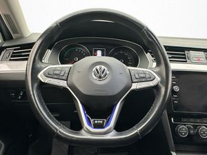 Volkswagen Passat bild 16