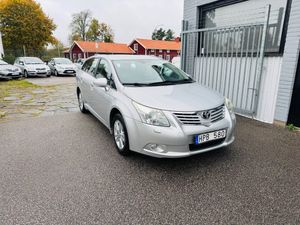 Toyota Avensis bild 1