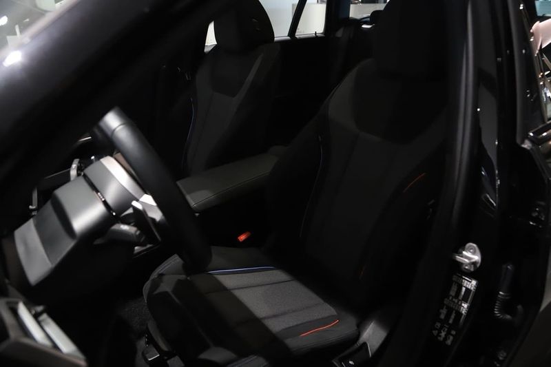 BMW 320 bild 13