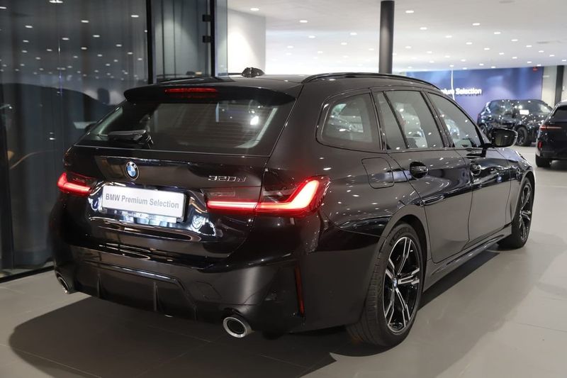 BMW 320 bild 8