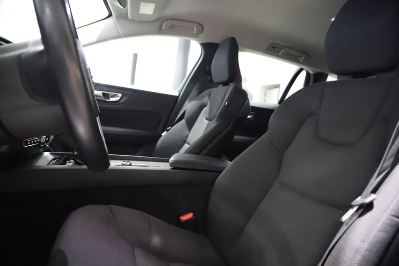 Volvo V60 bild 17