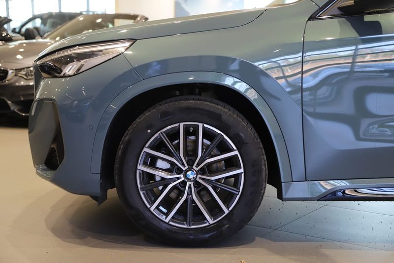BMW X1 bild 4