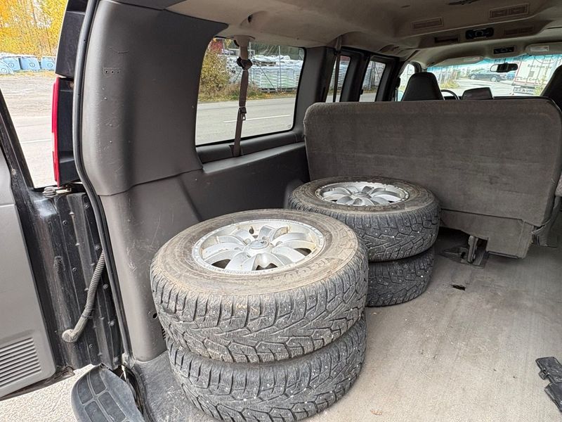Chevrolet Express bild 17