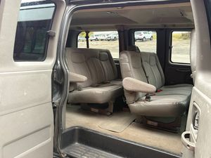 Chevrolet Express bild 14
