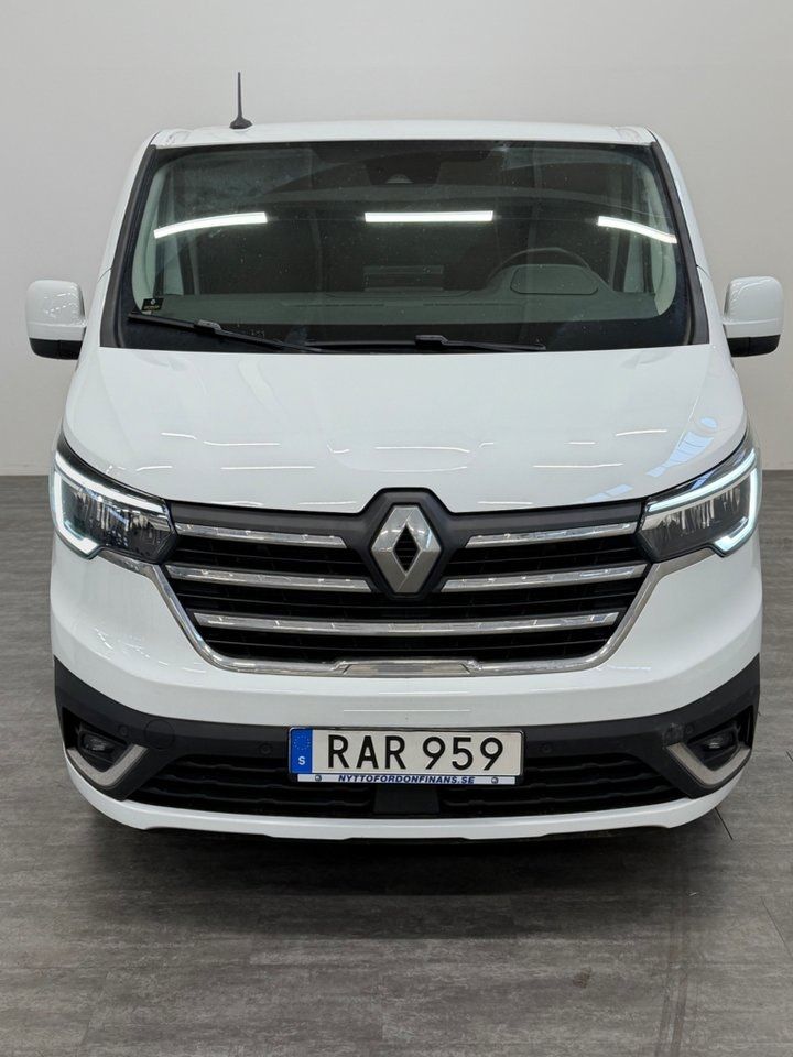 Renault Trafic bild 2
