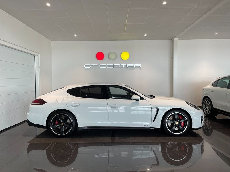 Porsche Panamera bild 2