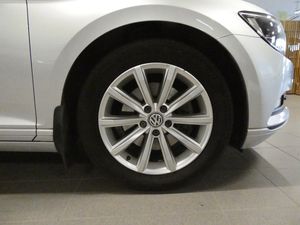 Volkswagen Passat bild 6