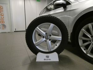 Volkswagen Passat bild 2
