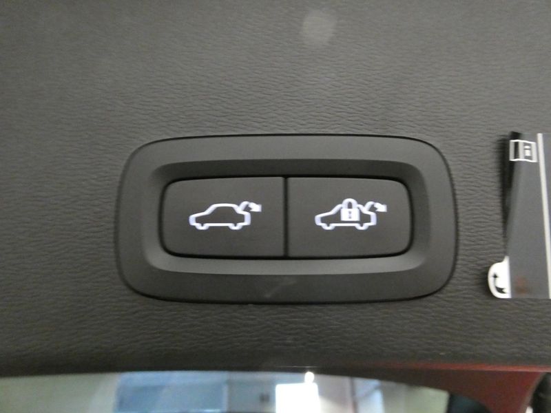 Volvo XC40 bild 9