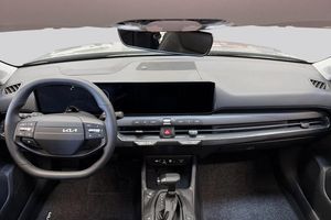 Kia K4 bild 7